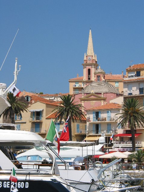030.jpg - L ' �glise de Calvi vue du Port ...