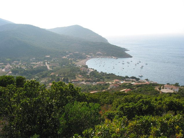 044.jpg - Mouillage de Gal�ria 