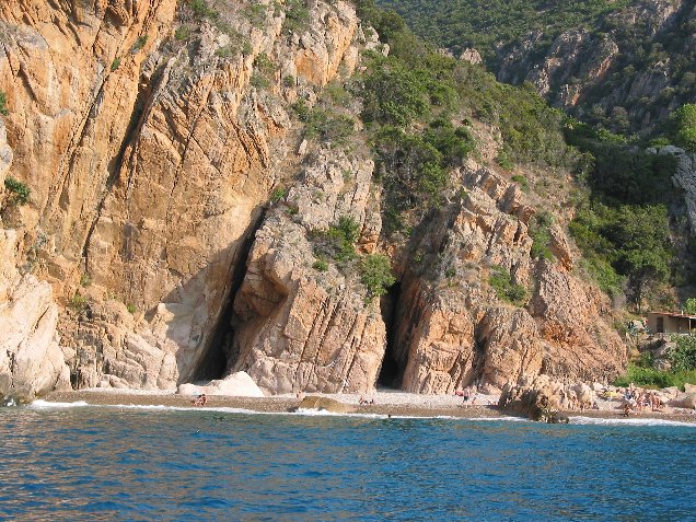 056.jpg - Les CALANCHES de plus pr�s .
