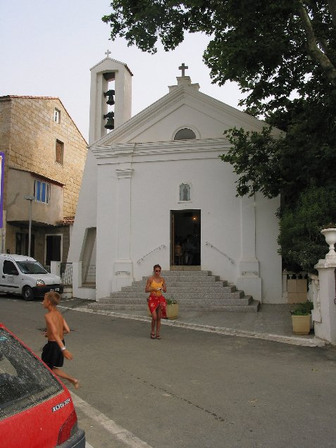 080.jpg - L ' �glise du village de Campo Moro ...