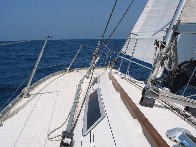 092.jpg - Saint Tropez , Pampelone au loin ............
